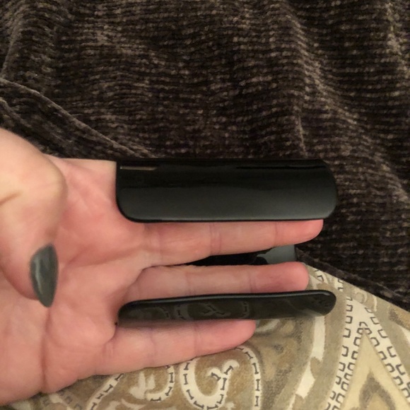 Geo- black bangle - Picture 4 of 4